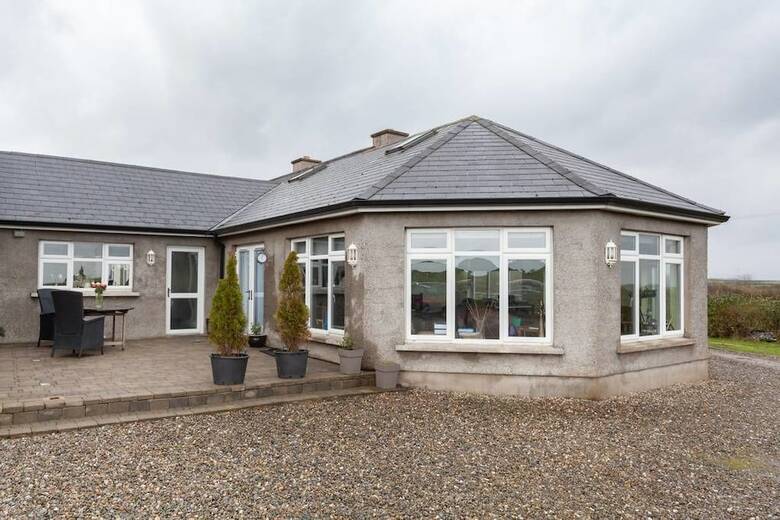 Bed & Breakfast Fifty Five Ballyhome, Portrush