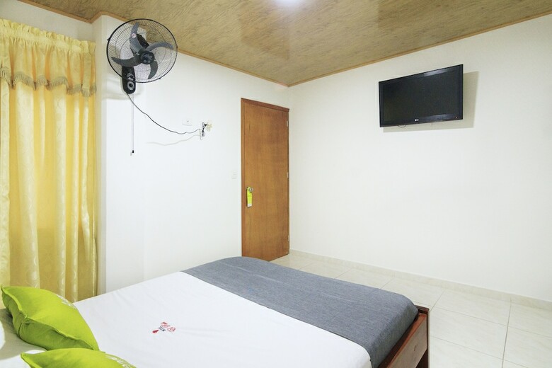 Hotel Ayenda 1508 Rubi