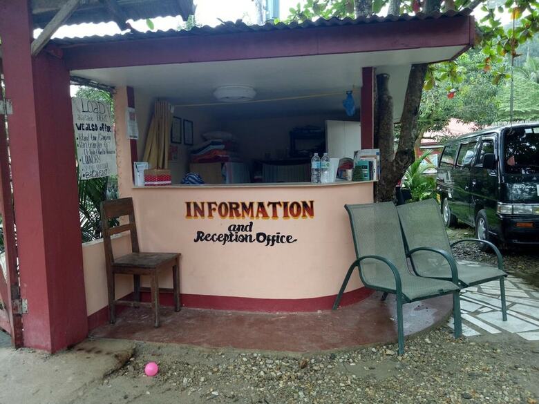 Hotel Jbr Tourist Inn
