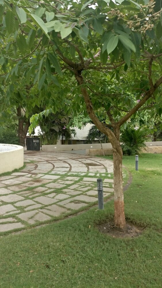 Hotel Hiranya Resorts