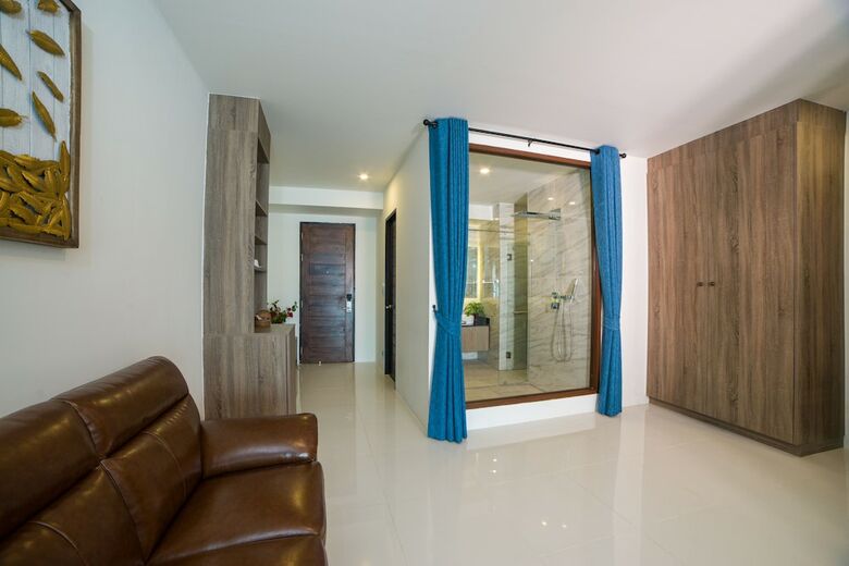 Hotel Oceana Resort Phuket