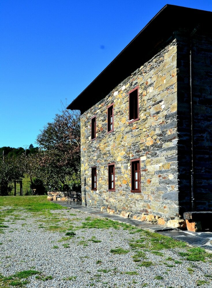 Apartamentos Rurales Ron