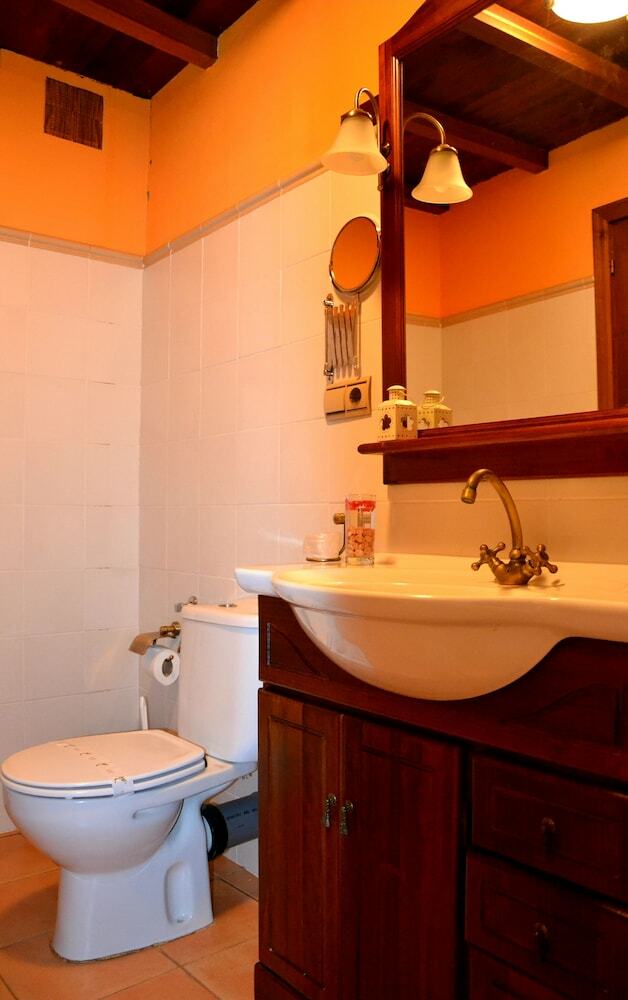 Apartamentos Rurales Ron