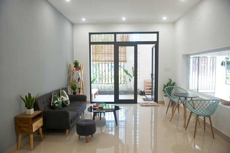 Hotel Hue Sweethouse 2 Homestay