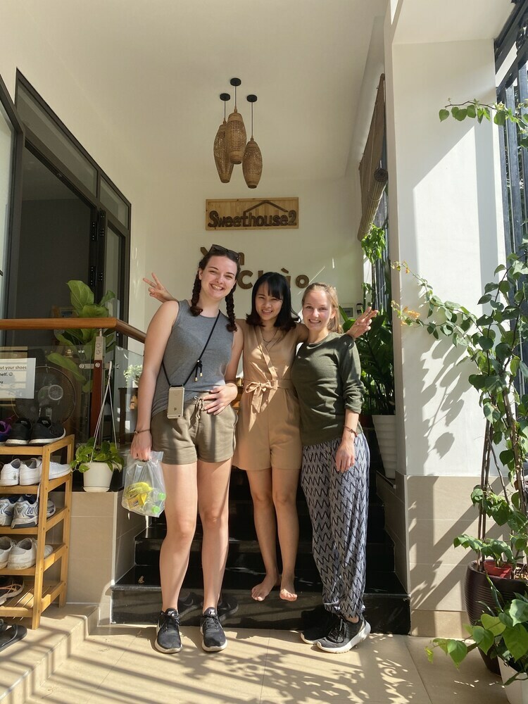 Hotel Hue Sweethouse 2 Homestay