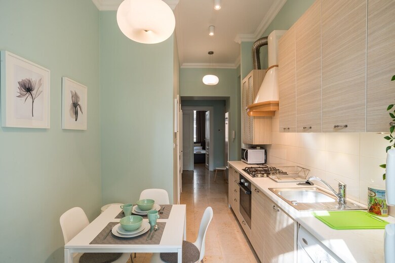 Rentplanet - Apartament Aria?ska 13