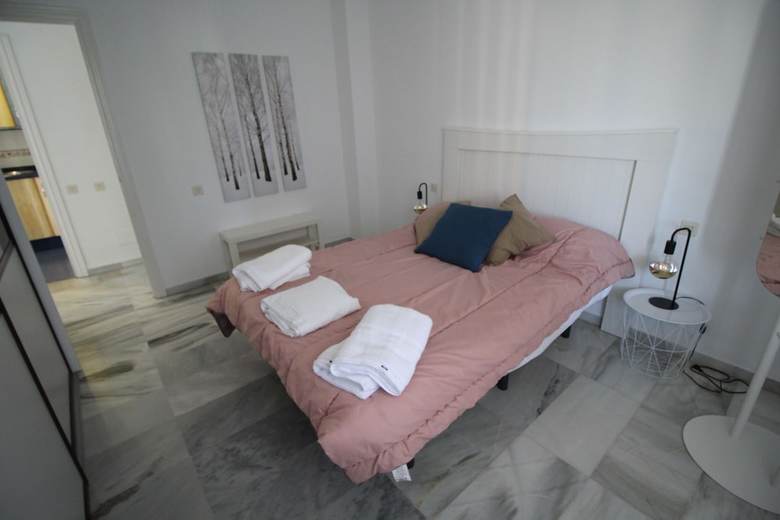 Eucalipto 5� 1 - Apartamento En Primera L�nea de Playa