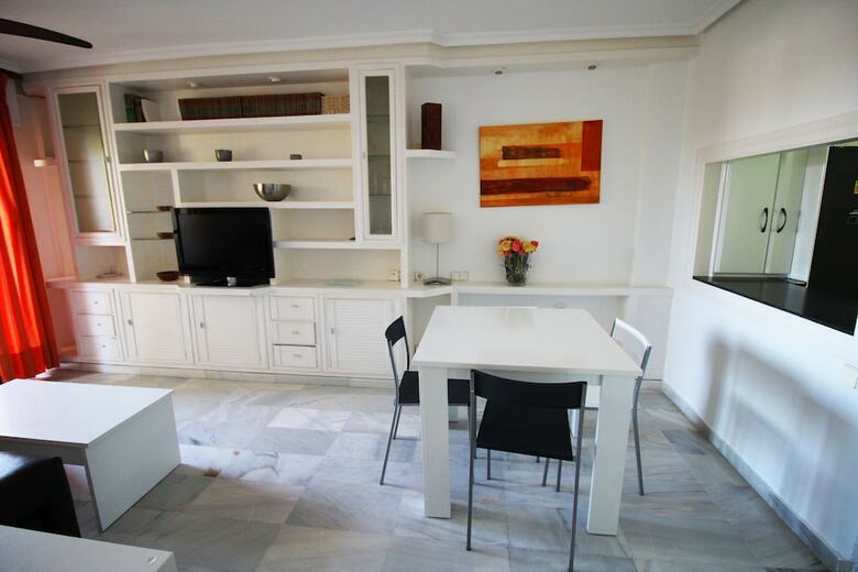 Corintio 4� C - Apartamento A 400m de La Playa