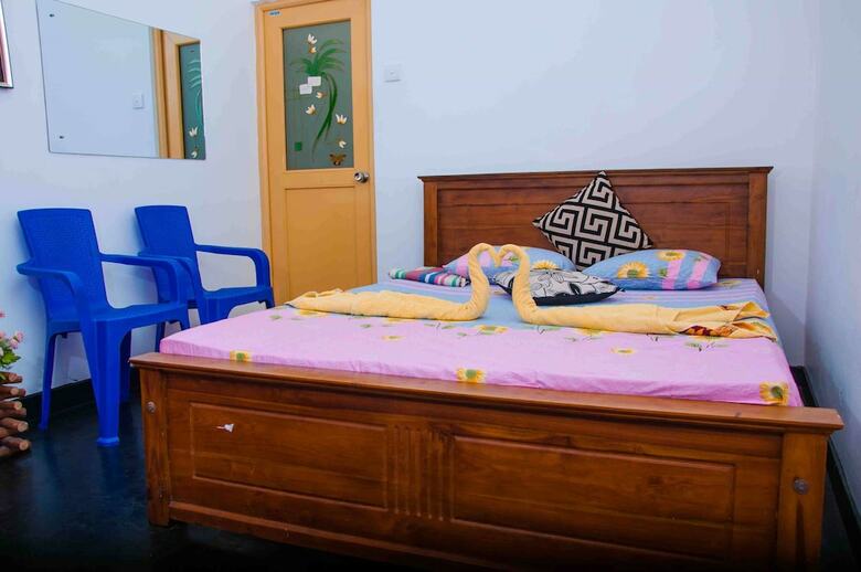 Bed & Breakfast Soul Mates