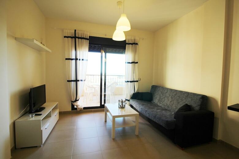 Albardi 3�a - Magn�fico Apartamento En Aguadulce