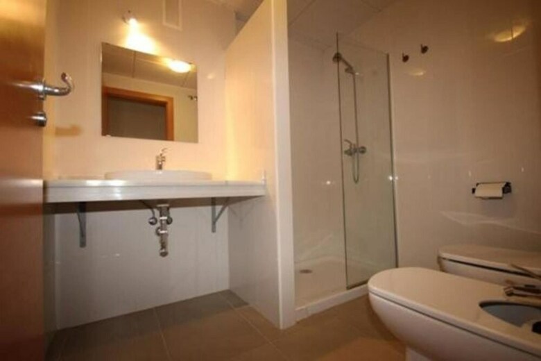 Albardi 3�a - Magn�fico Apartamento En Aguadulce