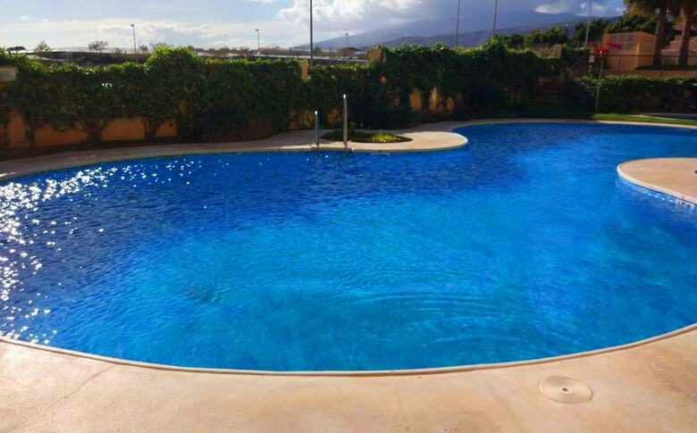 Albardi 3�a - Magn�fico Apartamento En Aguadulce