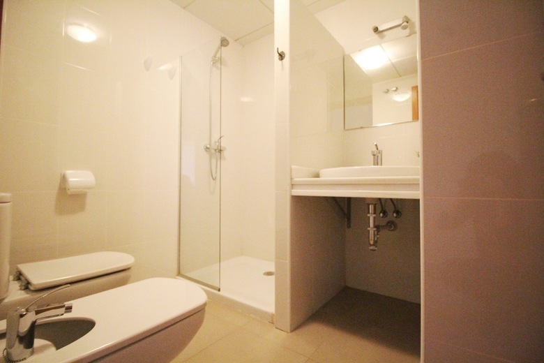 Albardi 3�a - Magn�fico Apartamento En Aguadulce