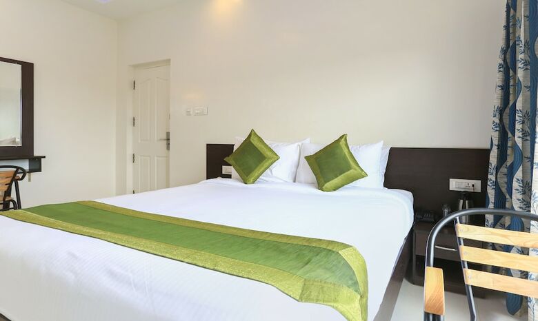 Hotel Treebo Trend Light House