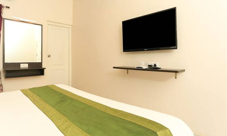 Hotel Treebo Trend Light House