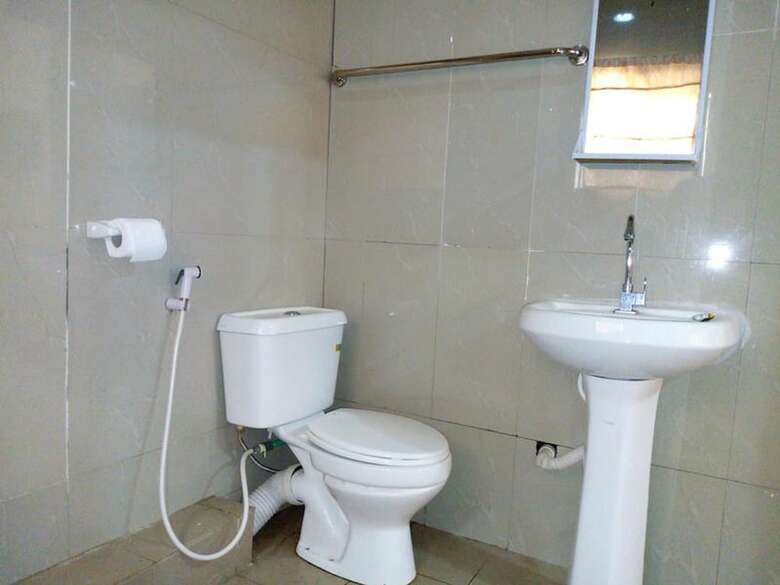 Link Majestic B2 Suites And Hotel