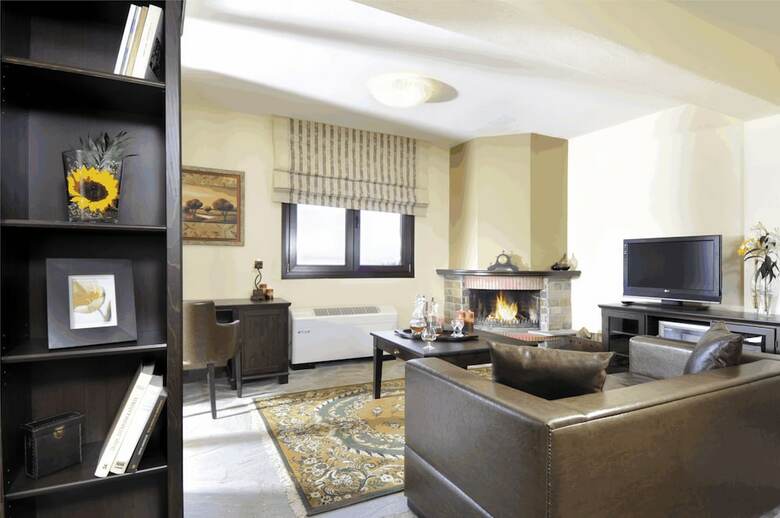 Hotel Kaimak Mountain Lodge