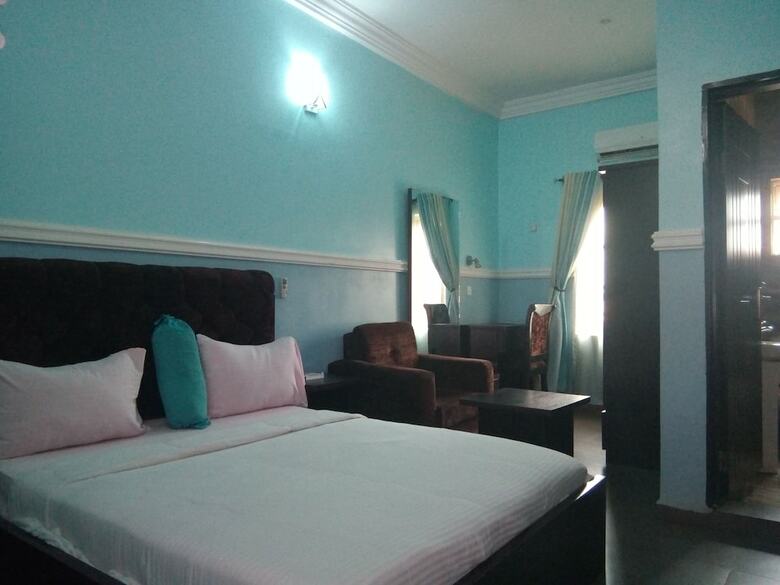 Hotel Regview Restland