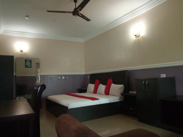 Hotel Regview Restland