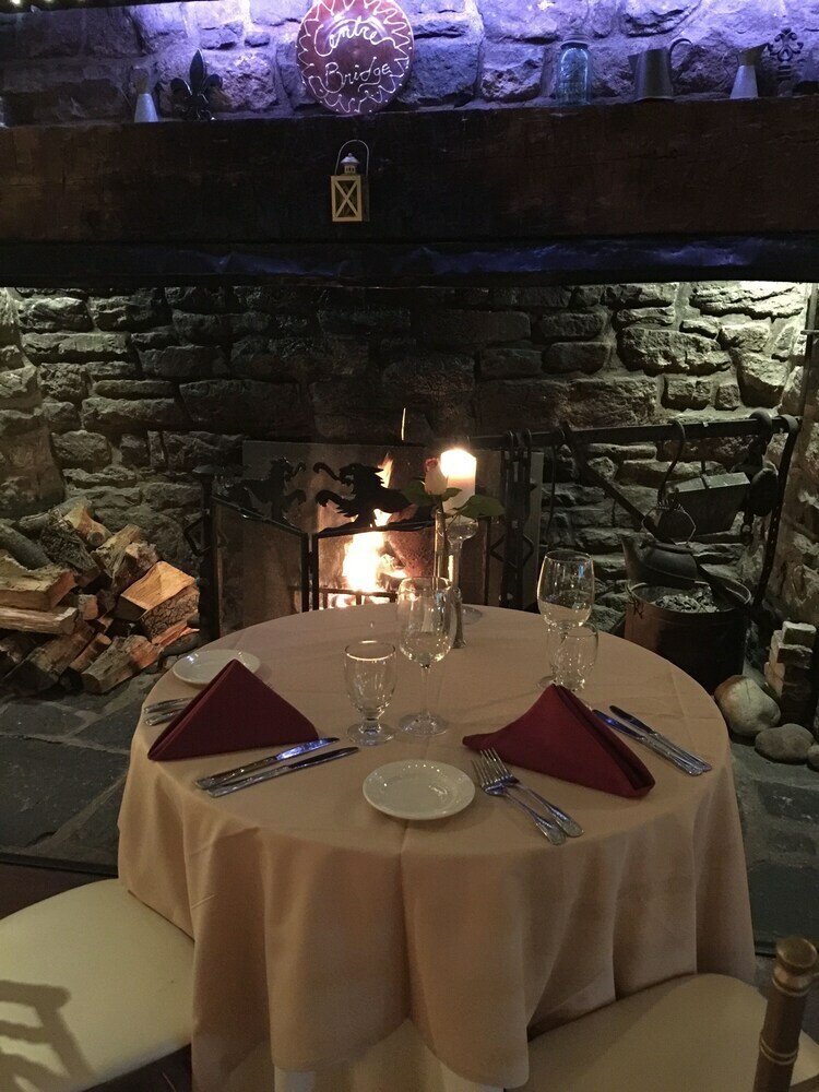 Posada Centre Bridge Inn