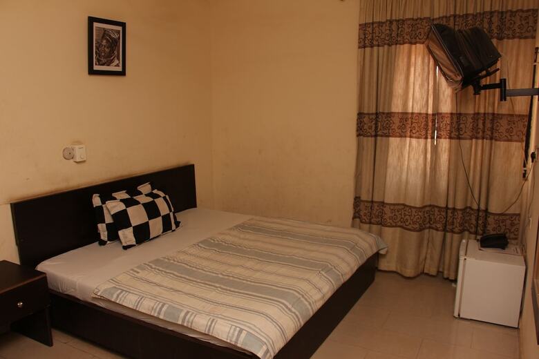 Hotel Sapphire Guest House