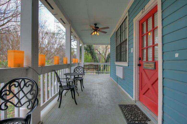 Bed & Breakfast Inn On The Riverwalk
