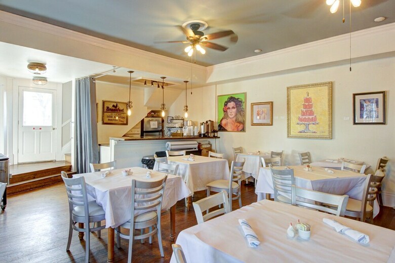 Bed & Breakfast Inn On The Riverwalk