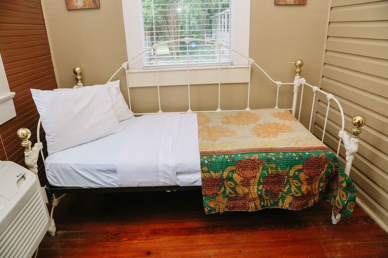 Bed & Breakfast Inn On The Riverwalk