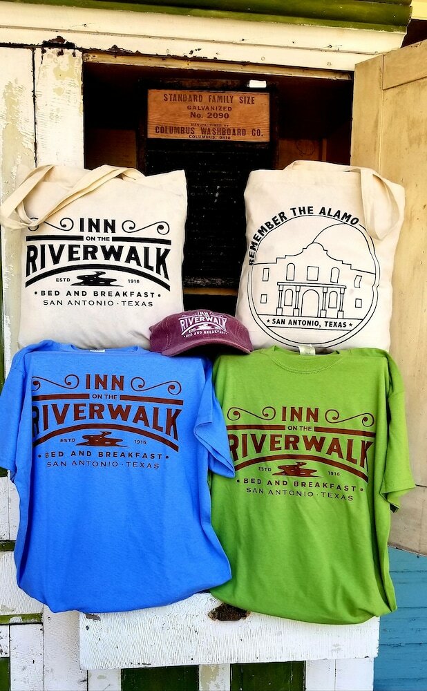 Bed & Breakfast Inn On The Riverwalk