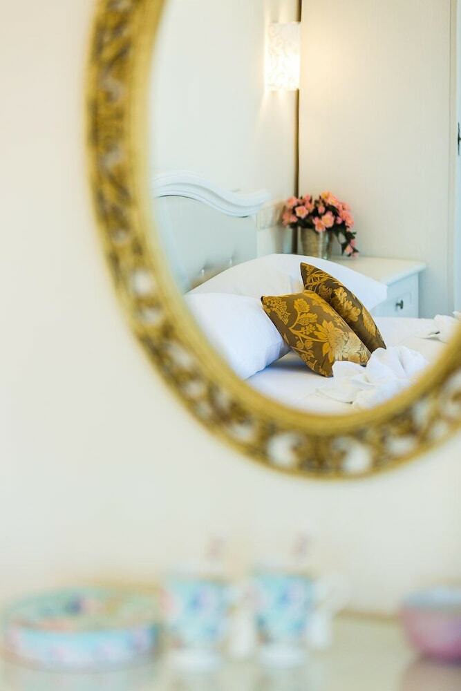 Polyxenia Boutique Hotel