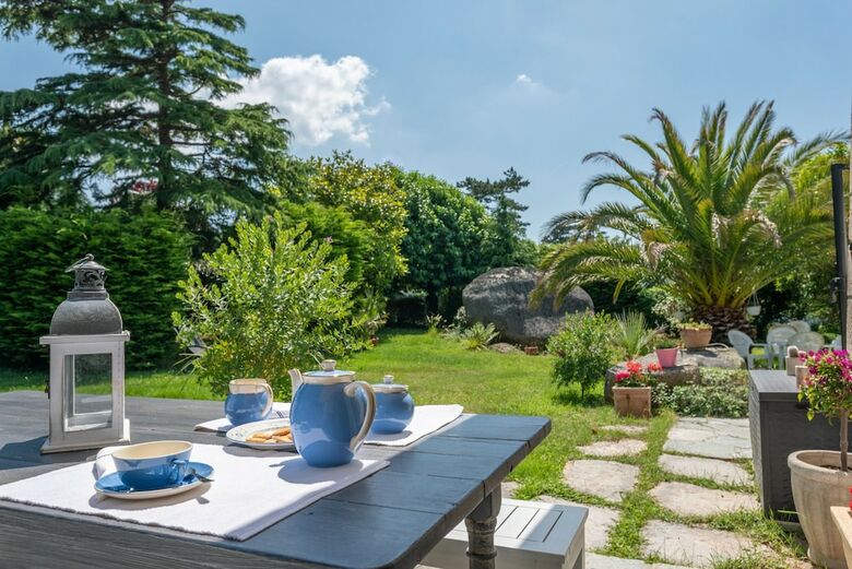 Bed & Breakfast La Villa Des Fleurs D'ajoncs