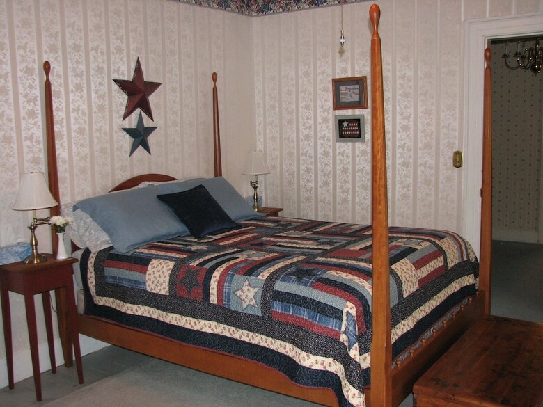 Vancleef Homestead Bed And Breakfast