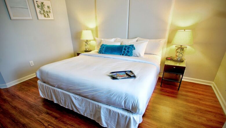 Fort Lauderdale Grand Hotel