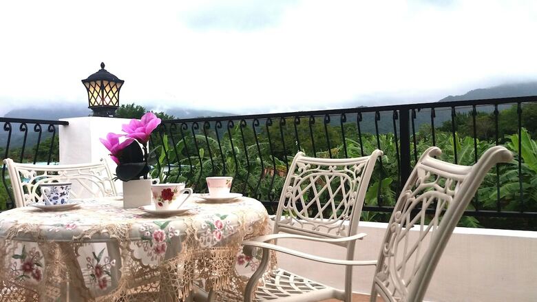Bed & Breakfast Gihak Homestay