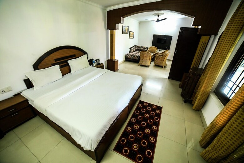 Hotel Swiss Cottage And Spa By Salvus