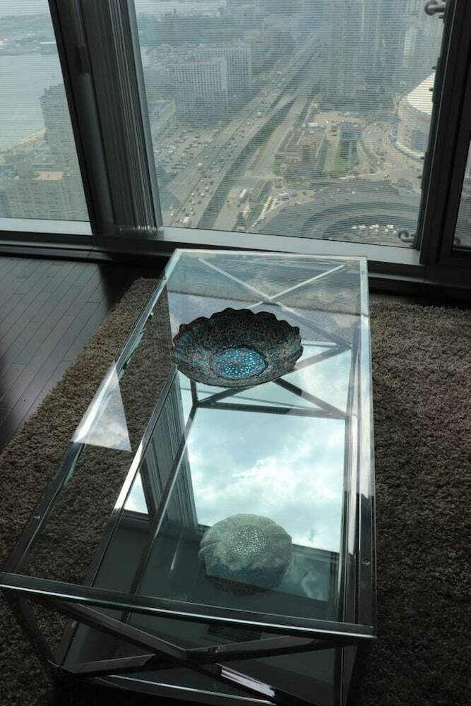 Apartamentos Aaira Suites Cn Tower View