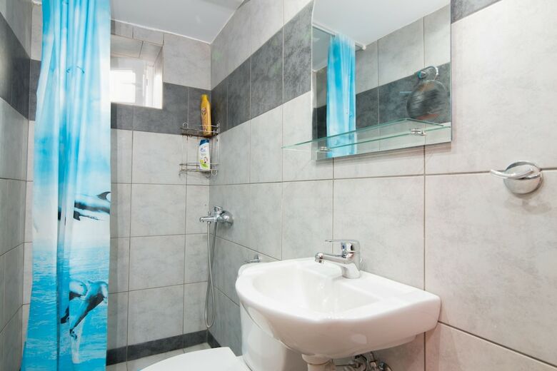 Hotel 4seasons Near Airport