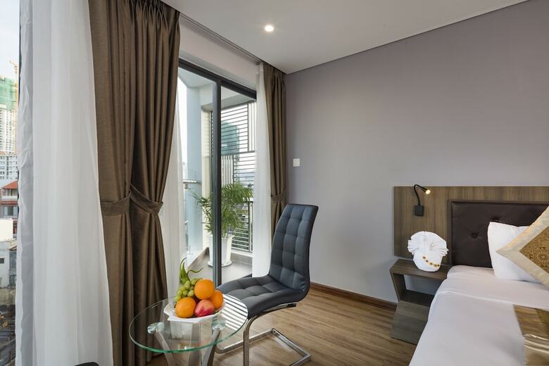 Diamond Nha Trang Hotel