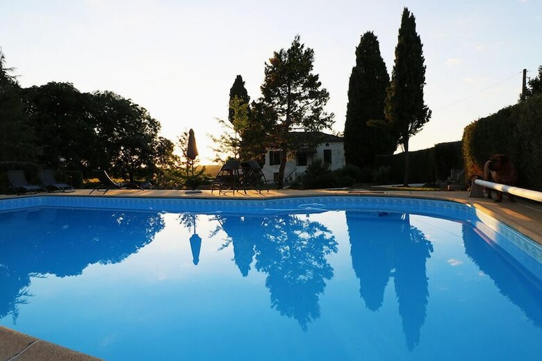 Bed & Breakfast Chambre D?h�tes La Quercynoise