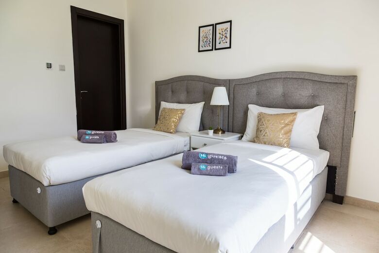 Higuests Vacation Homes - Villas Arcadia