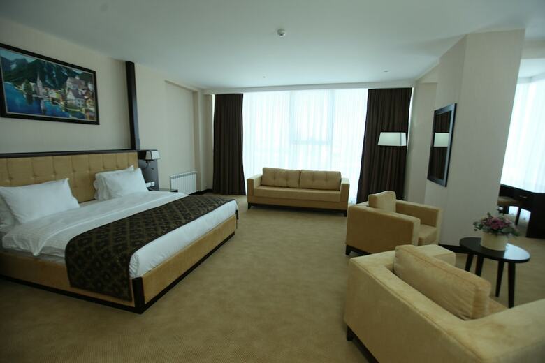 Harmony Hotel Baku
