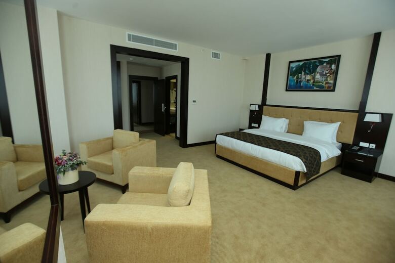 Harmony Hotel Baku