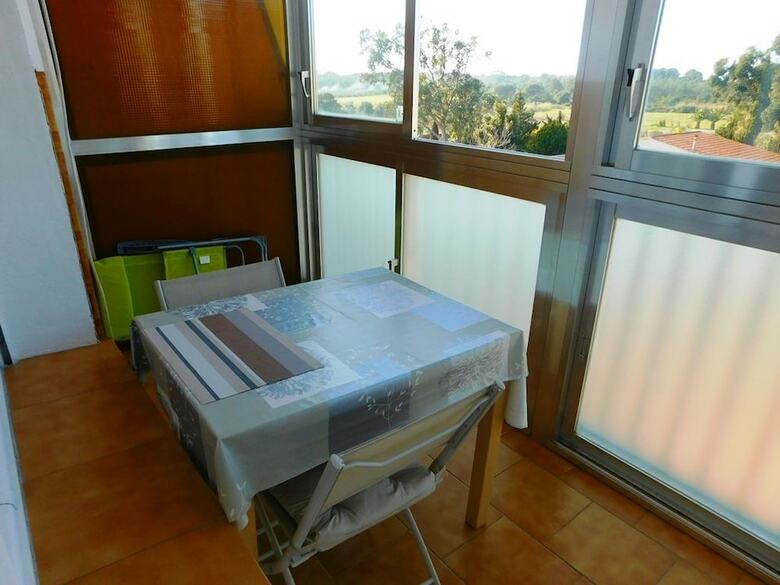 Apartamentos Estudio La Mas�a - A168