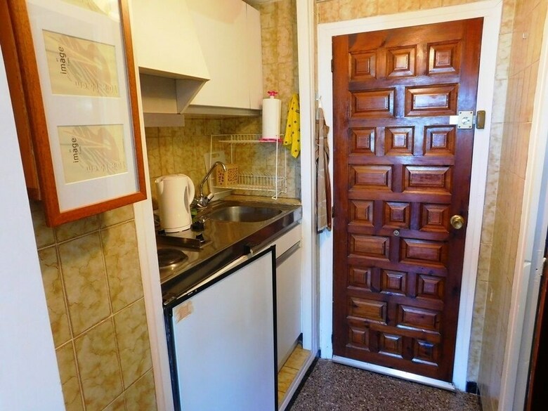 Apartamentos Estudio La Mas�a - A168