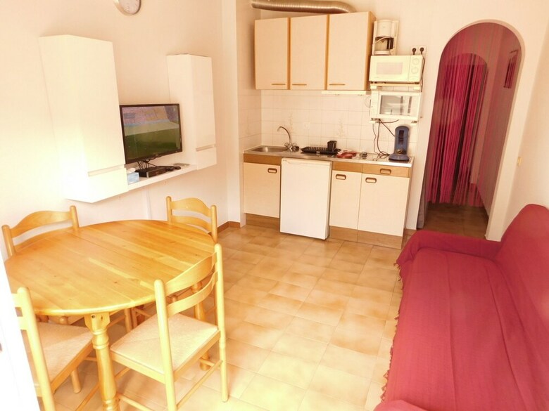 Apartamentos Piso Santo Domingo III - A199