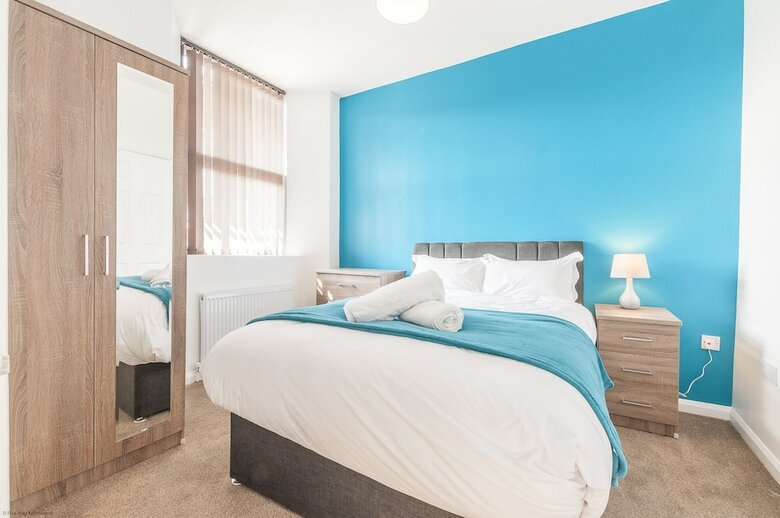 Five Way Apartments