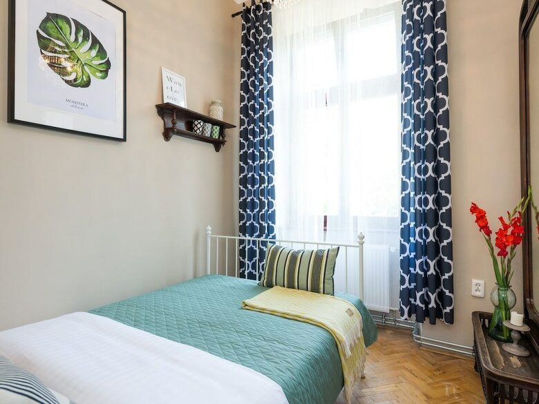 Apartamentos Wawelove Royal Spacious 2 Bedroom Apt.