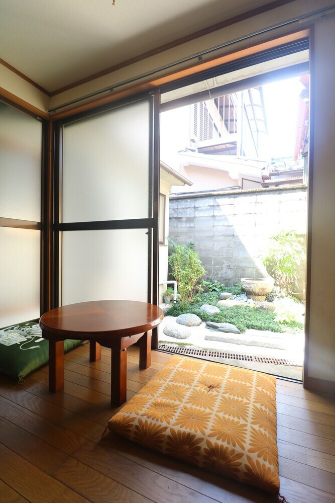Kyomachiya Hana