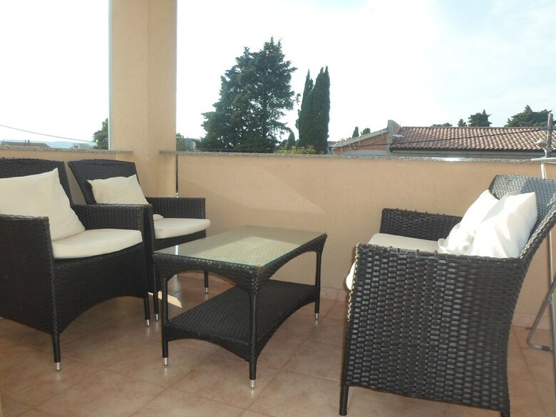 Apartmani Golic