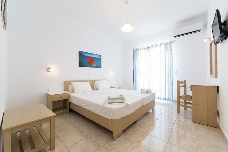 Hotel Theologos Beach